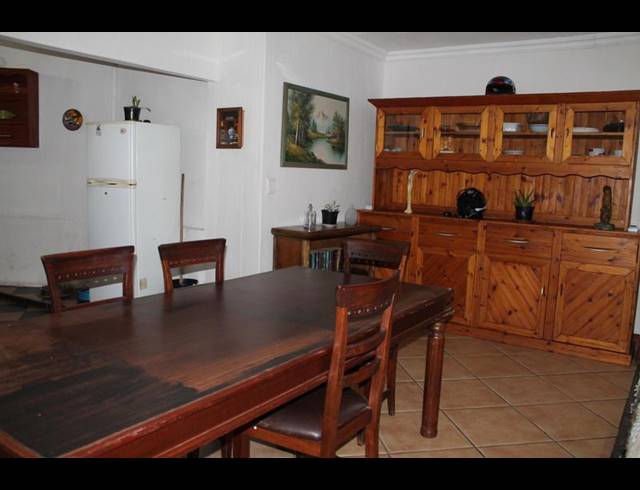 3 BEDROOM HOUSE FOR SALE IN KENSINGTON